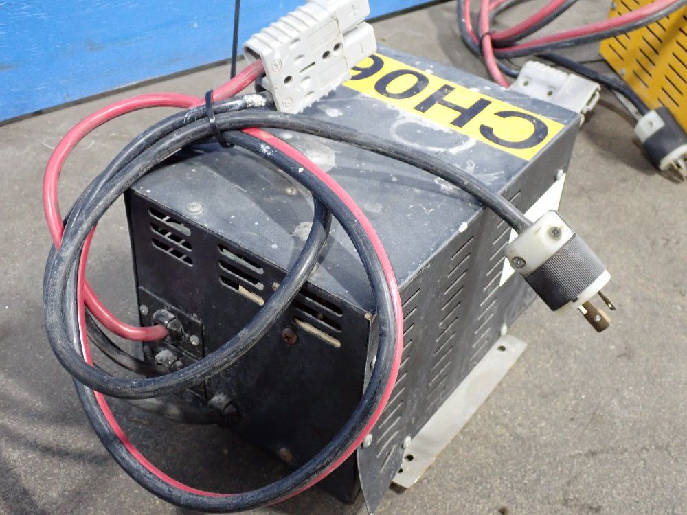 Ipd 24v Linear Battery Charger - Ln24v40a