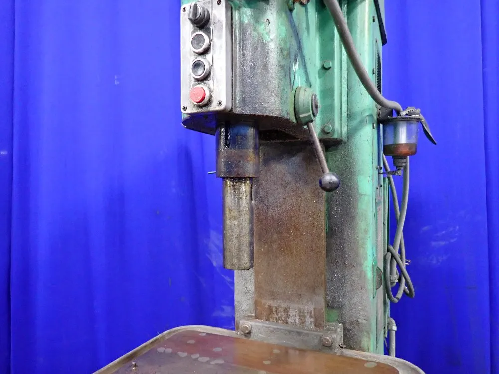 Cleveland Tapping Machine - E3u