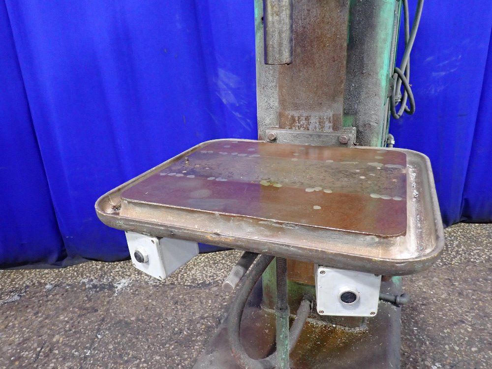 Cleveland Tapping Machine - E3u