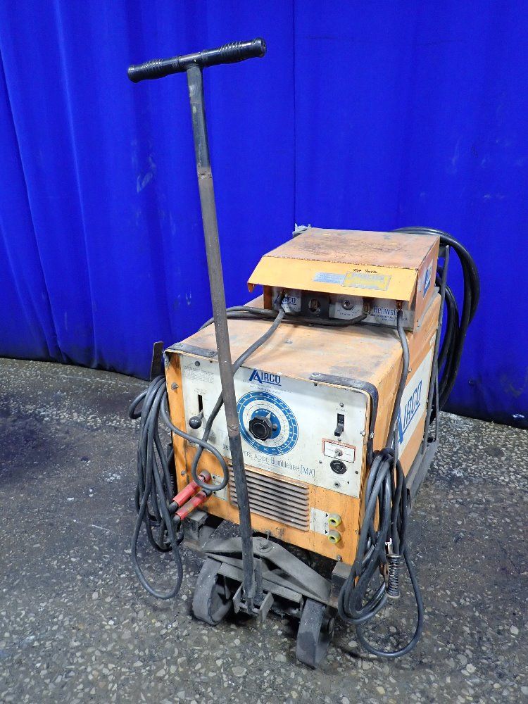 Airco 250 Amps Welder - 250 Ampere Ac/dc Bumblebee