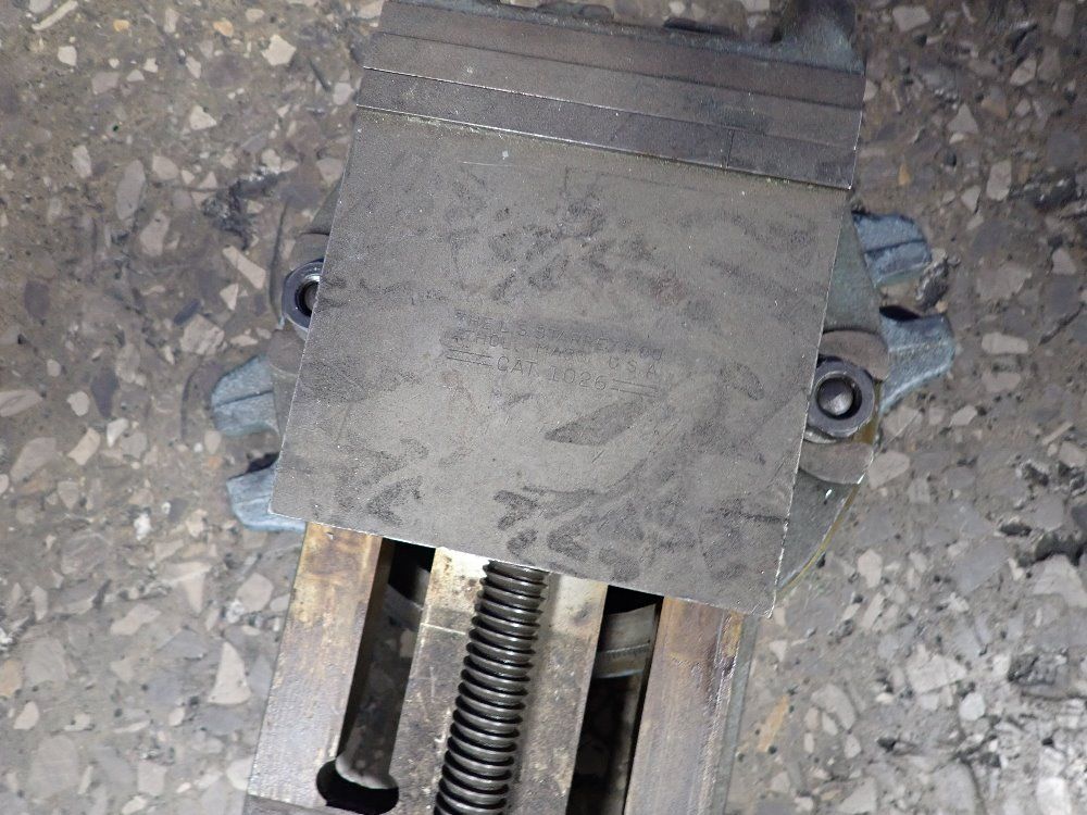 The L.s. Starrett Co. 6" 6" Vise