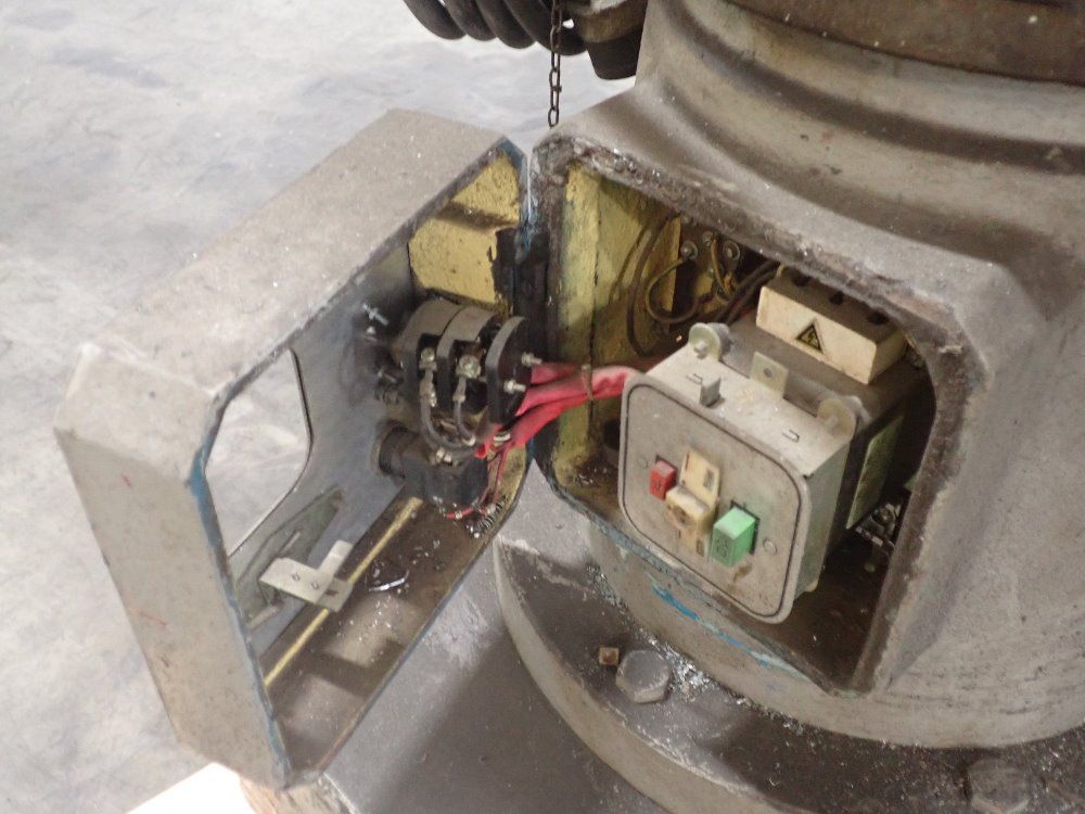 Enco 9"x3' Radial Arm Drill - 128-4010