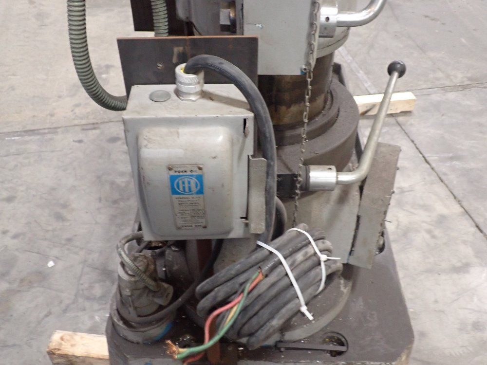 Enco 9"x3' Radial Arm Drill - 128-4010