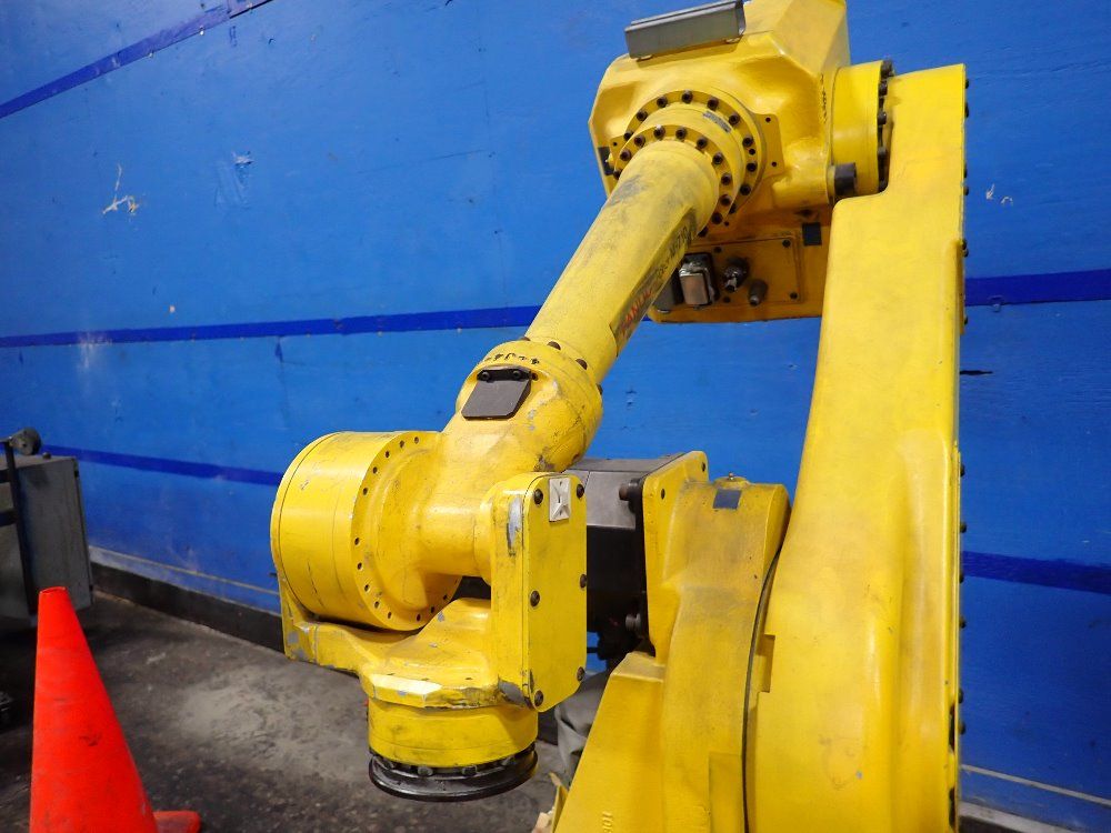 Fanuc Robot - M-710i