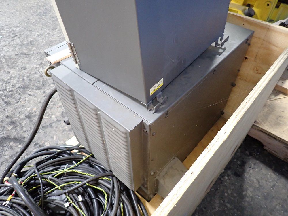 Fanuc Robot - M-710i