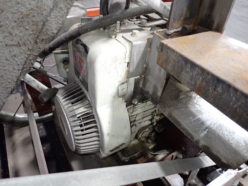 Giant-vac 8 Hp Propane Vacuum