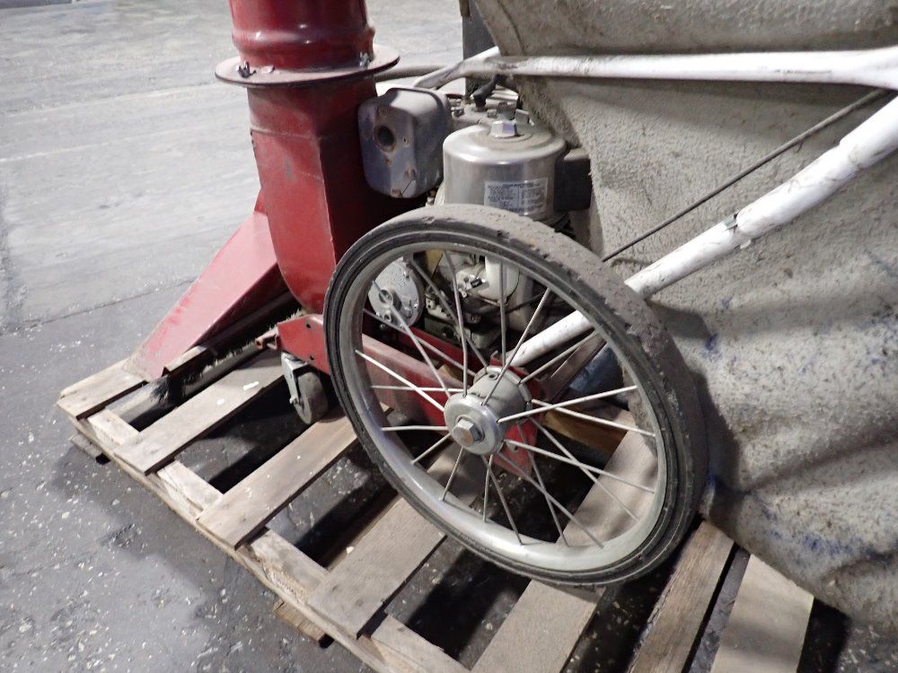 Giant-vac 8 Hp Propane Vacuum