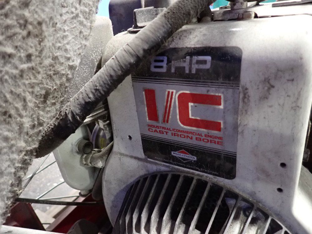 Giant-vac 8 Hp Propane Vacuum