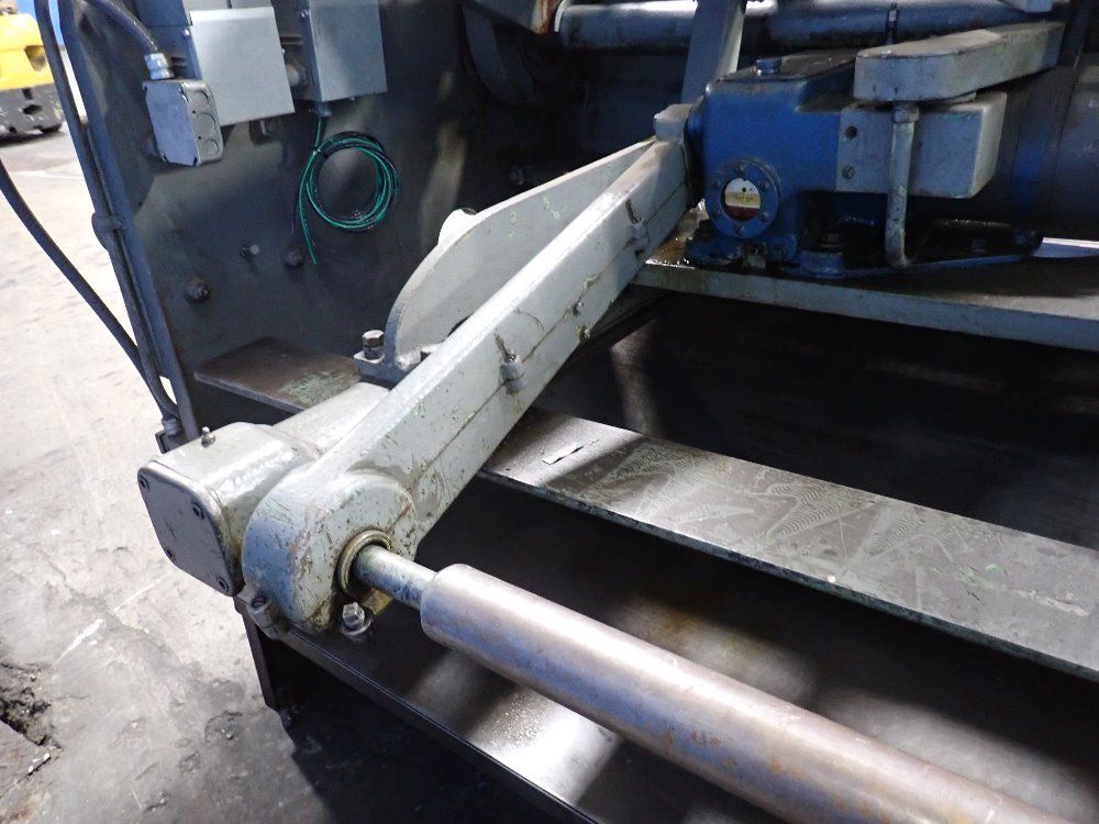 Cincinnati 3/16 X 122 1/2" Shear - 1410