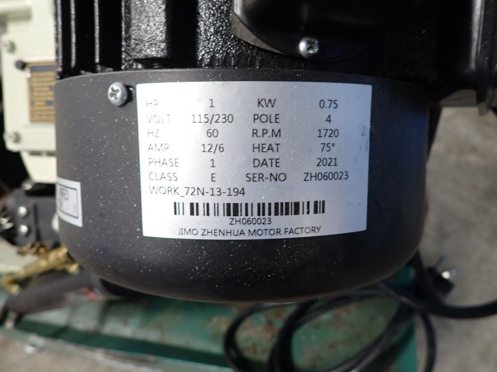 Grizzly Industrial Inc. 330 Lb Metal Cutting Bandsaw - G0561