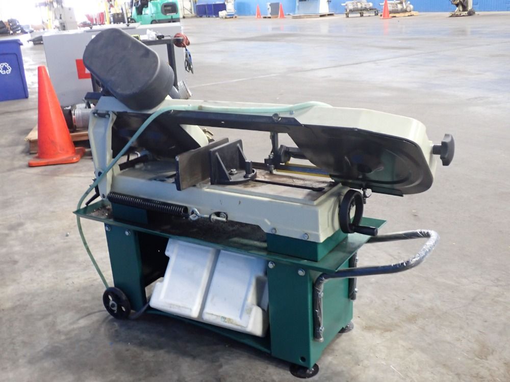 Grizzly Industrial Inc. 330 Lb Metal Cutting Bandsaw - G0561