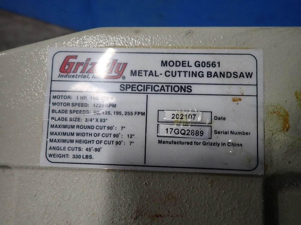 Grizzly Industrial Inc. 330 Lb Metal Cutting Bandsaw - G0561