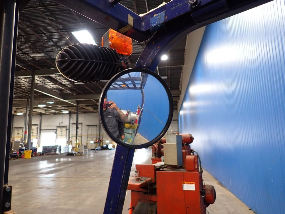 Komatsu Propane Forklift - Fg25stlp-12