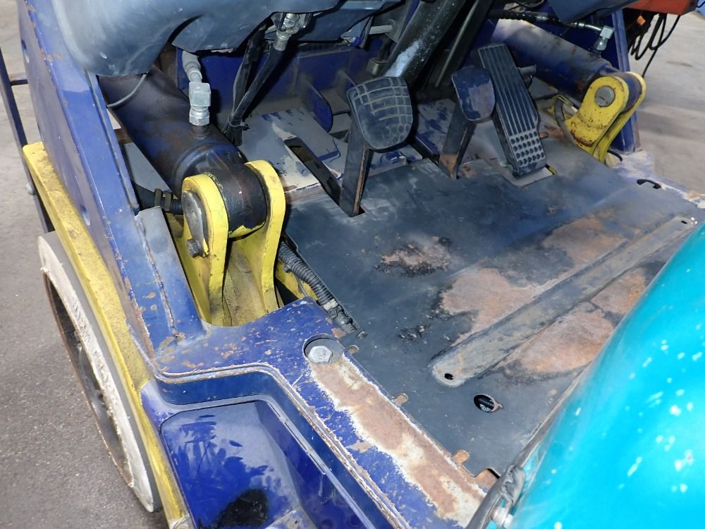 Komatsu Propane Forklift - Fg25stlp-12