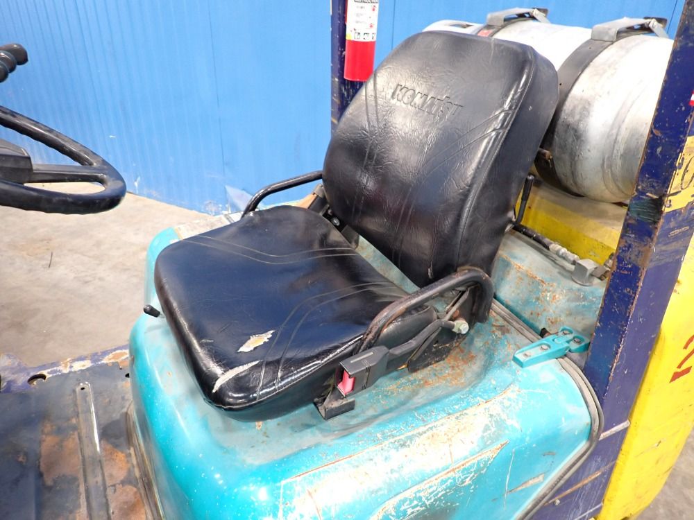 Komatsu Propane Forklift - Fg25stlp-12