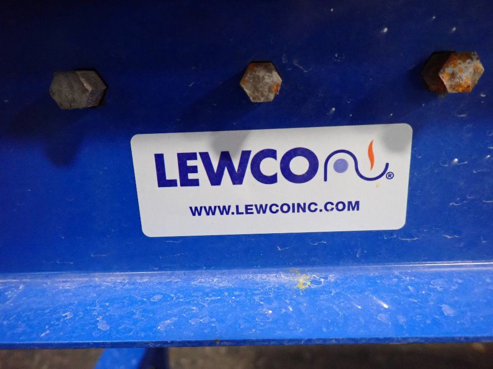 Lewco 16 3/4" X 90" Roller Conveyor
