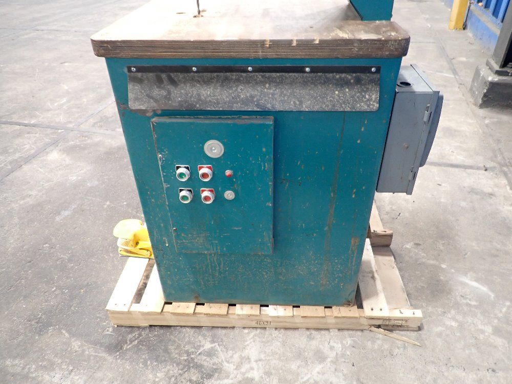 Forest City 17" Vertical Boring Machine