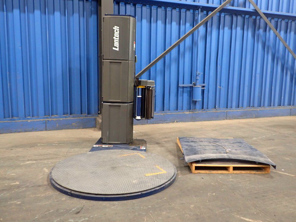 Lantech Stretch Wrapping Machine