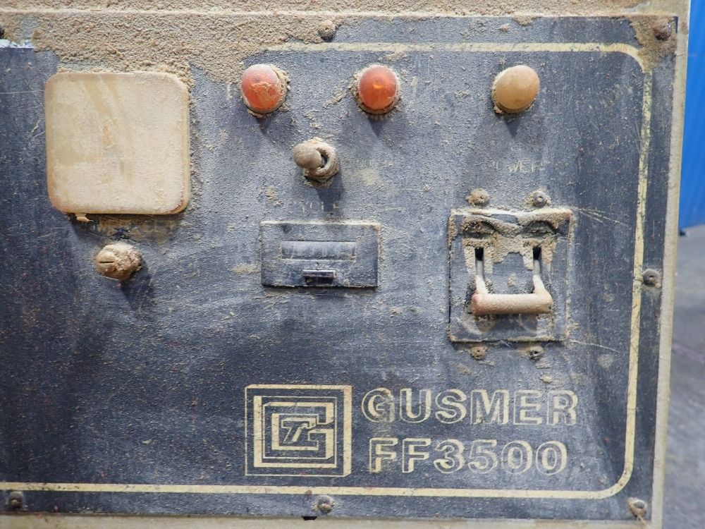 Gusmer Plural Component Spray Machine - Ff3500