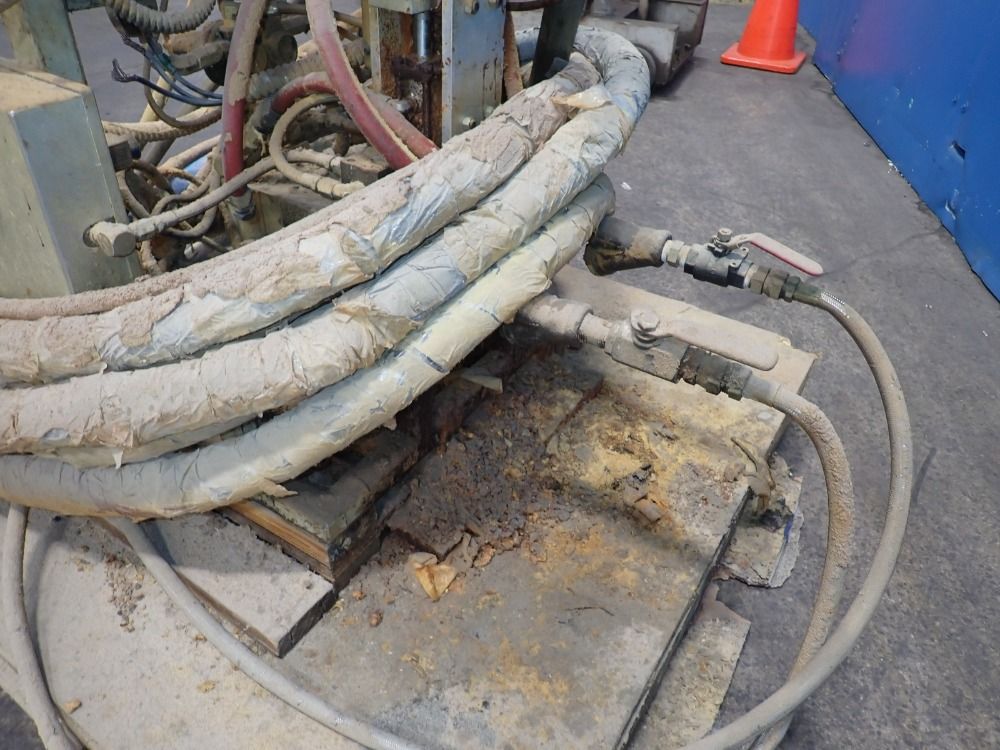 Gusmer Plural Component Spray Machine - Ff3500