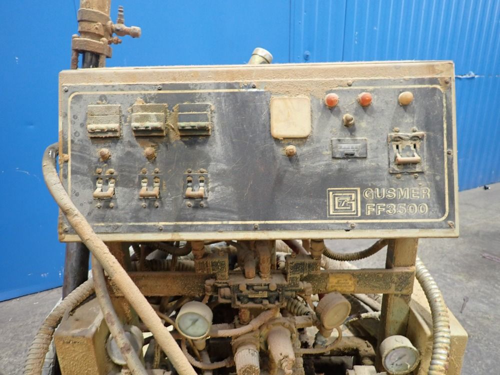 Gusmer Plural Component Spray Machine - Ff3500