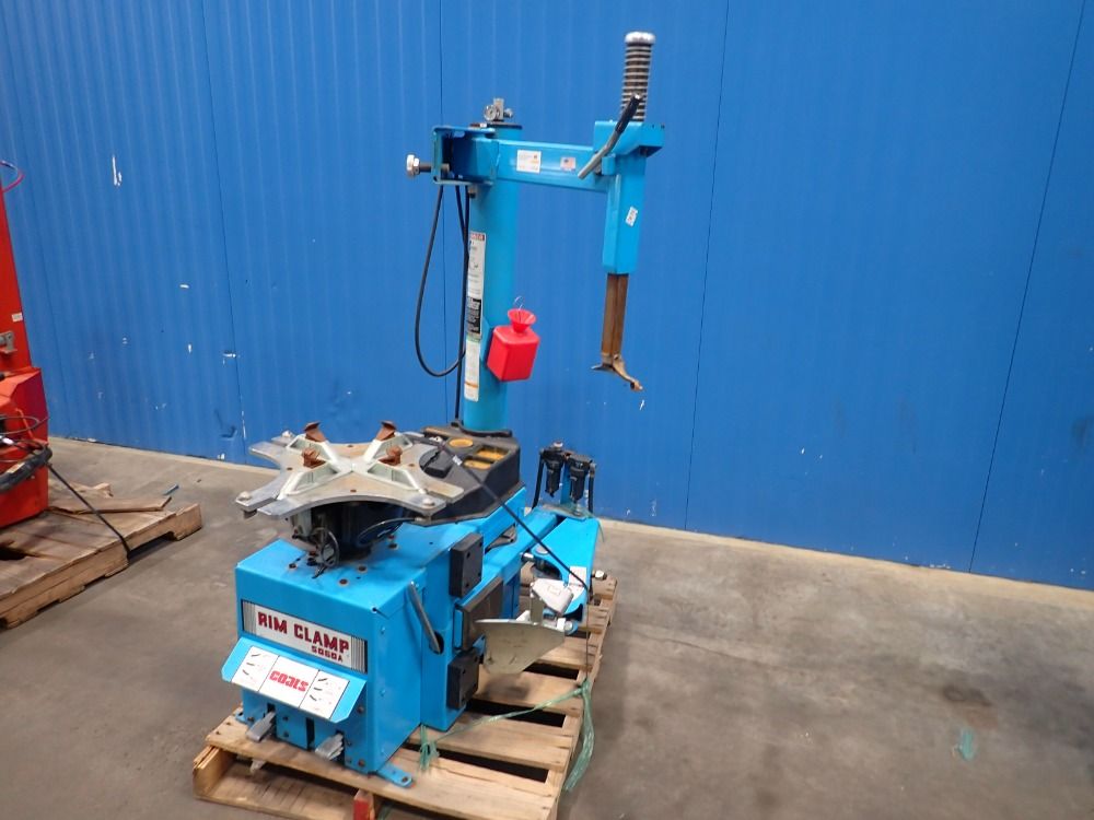 Coats Tire Changer - 5060a