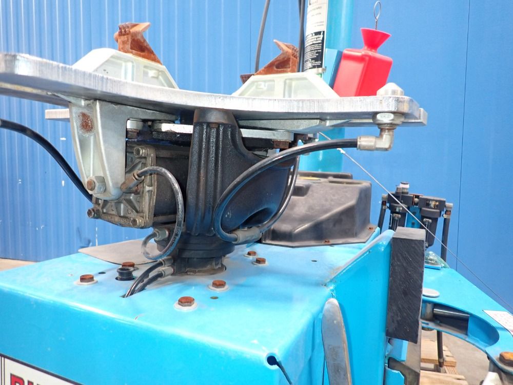 Coats Tire Changer - 5060a