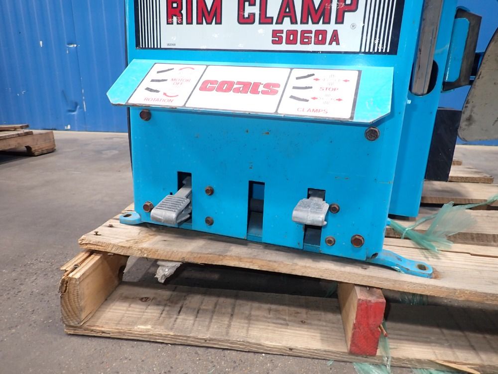 Coats Tire Changer - 5060a