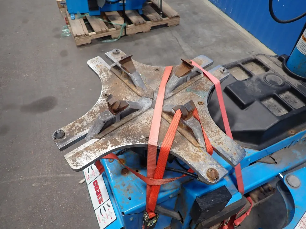 Coats Tire Changer - 5060a