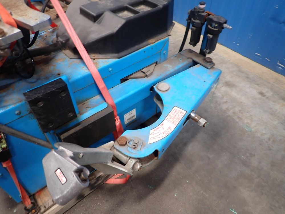 Coats Tire Changer - 5060a