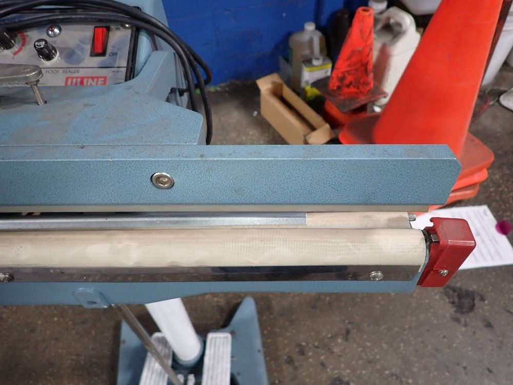 Uline 24" W Impulse Foot Sealer - H-86