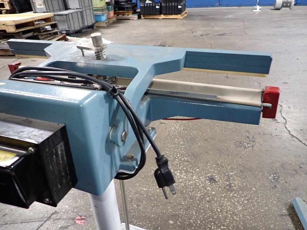 Uline 24" W Impulse Foot Sealer - H-86