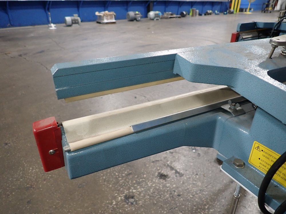 Uline 24" W Impulse Foot Sealer - H-86