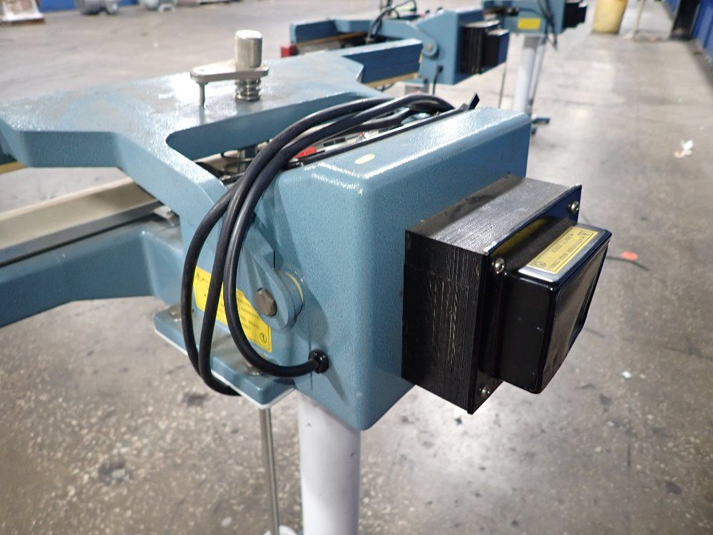 Uline 24" W Impulse Foot Sealer - H-86