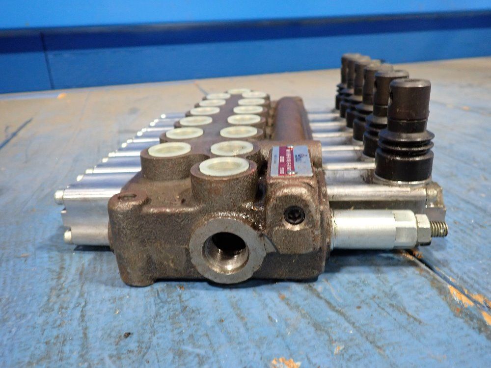 Hydraulic Control Valve