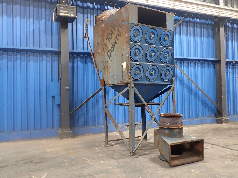 Torit 30 Hp Dust Collector - Df T3-18