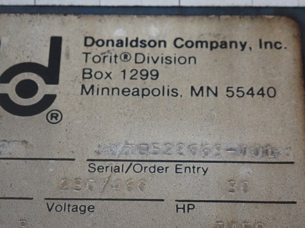 Torit 30 Hp Dust Collector - Df T3-18