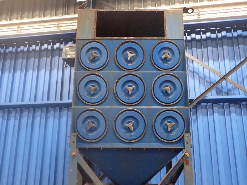 Torit 30 Hp Dust Collector - Df T3-18