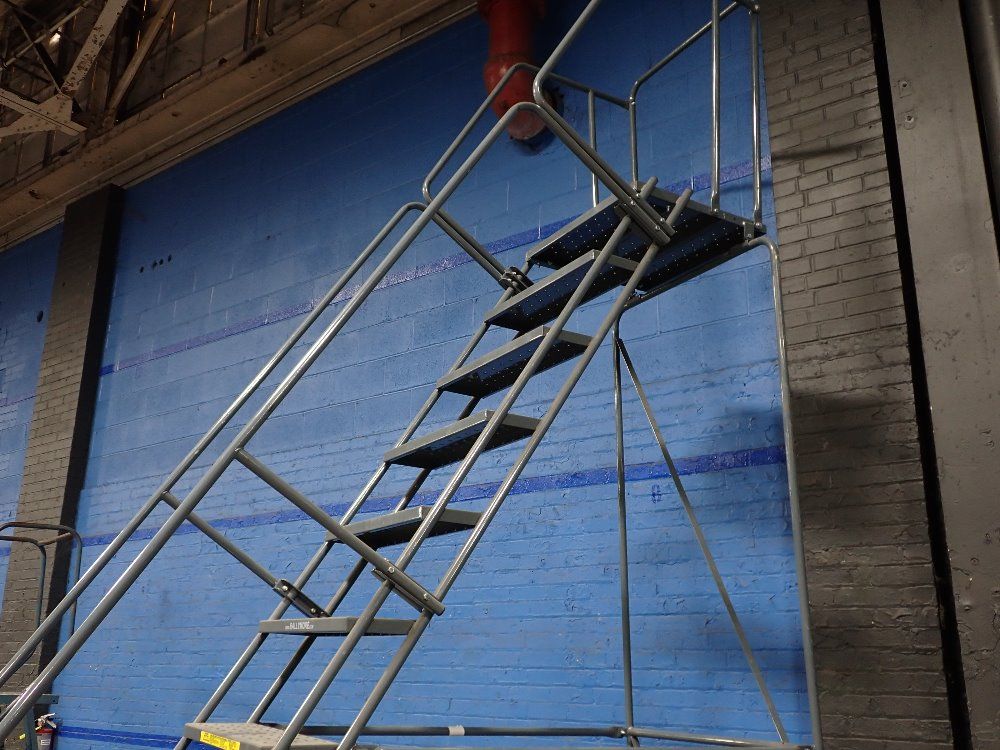 Ballymore 12 Steps/120" Height Step Ladder