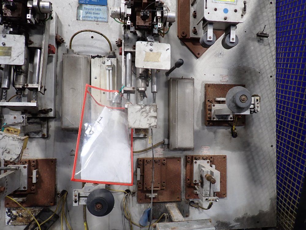 Stone Mountain Sliding Door Assembly