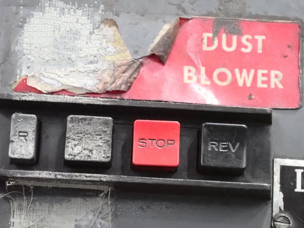 Ls Industries Tumble Blaster W/ Dust Collector - 11b