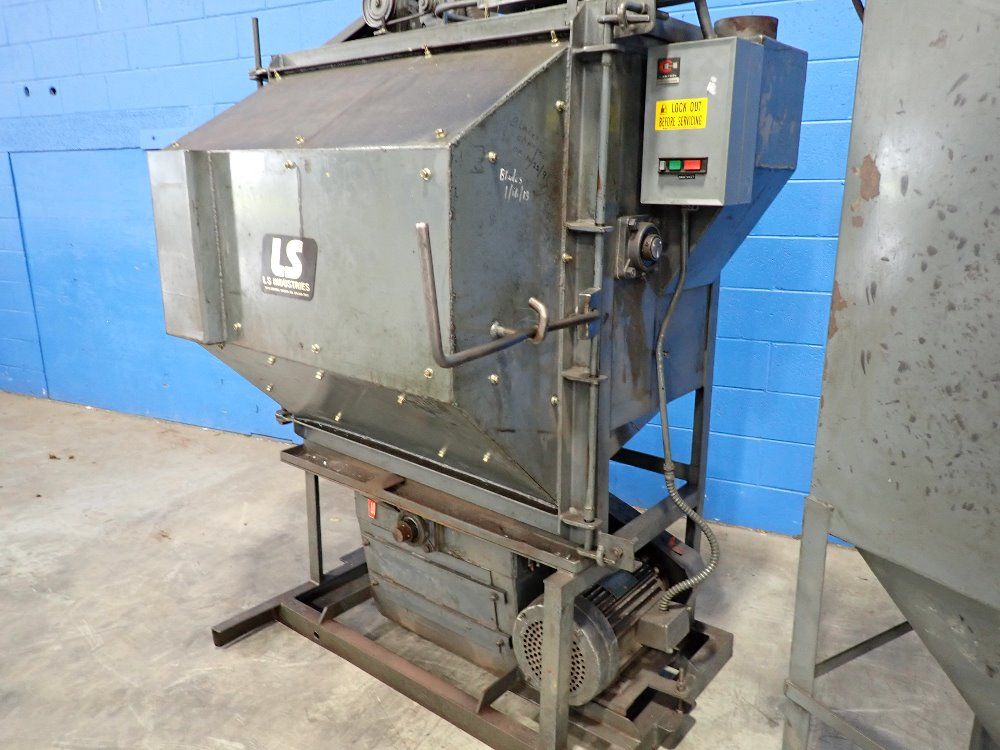 Ls Industries Tumble Blaster W/ Dust Collector - 11b