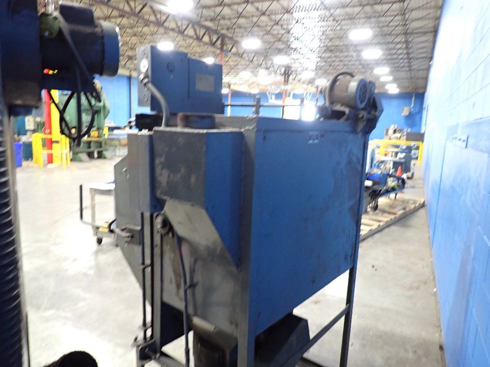 Ls Industries Tumble Blaster W/ Dust Collector - 11b