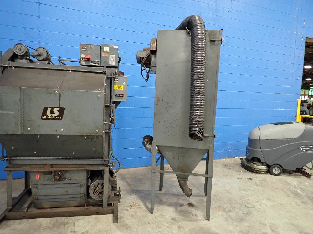 Ls Industries Tumble Blaster W/ Dust Collector - 11b