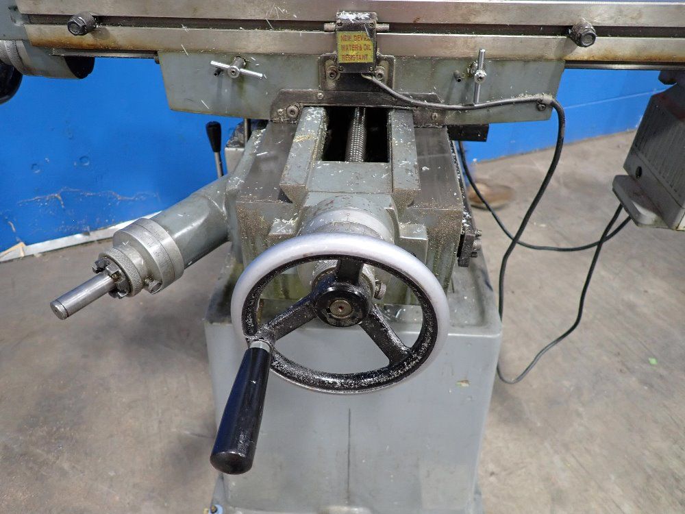 Enco 26"x 6" Vertical Milling Machine - 100-5700