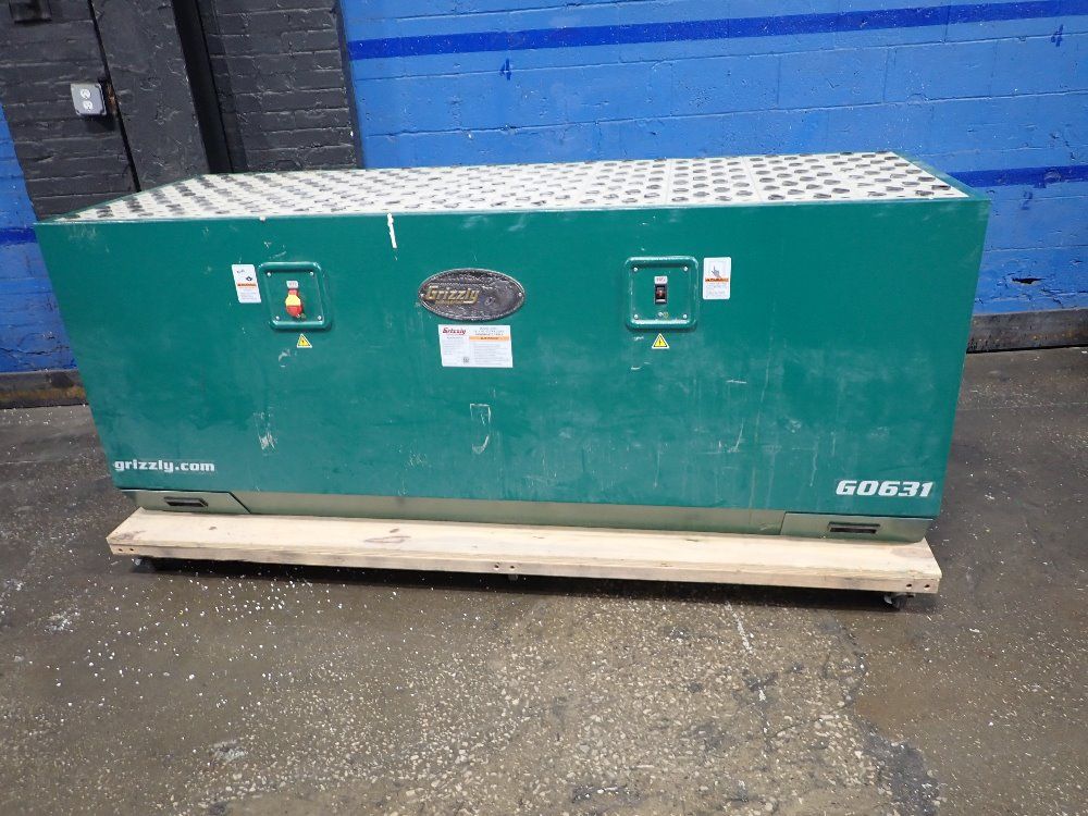 Grizzly 79" X 28" Table Down Draft Table - G0631