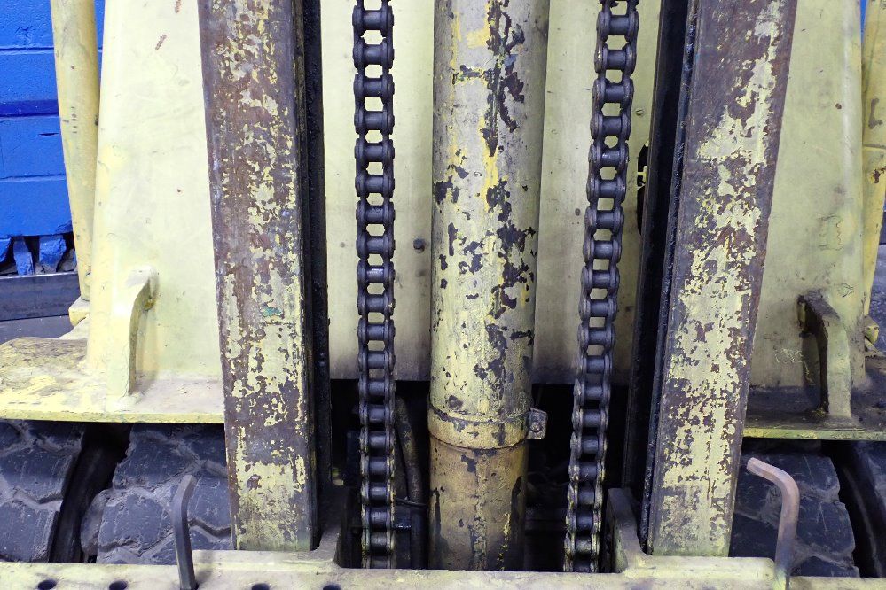 Towmotor 7000 Lbs Propane Forklift - 760plp7024