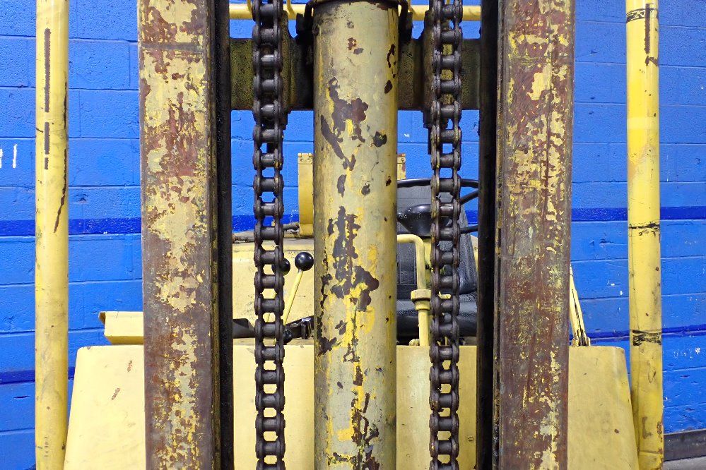 Towmotor 7000 Lbs Propane Forklift - 760plp7024