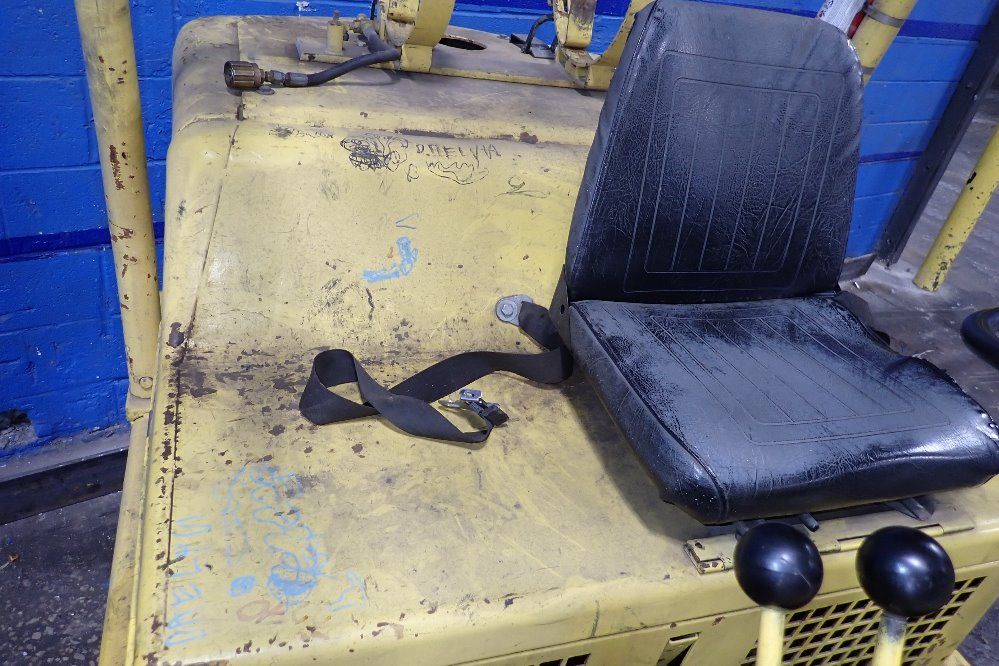 Towmotor 7000 Lbs Propane Forklift - 760plp7024