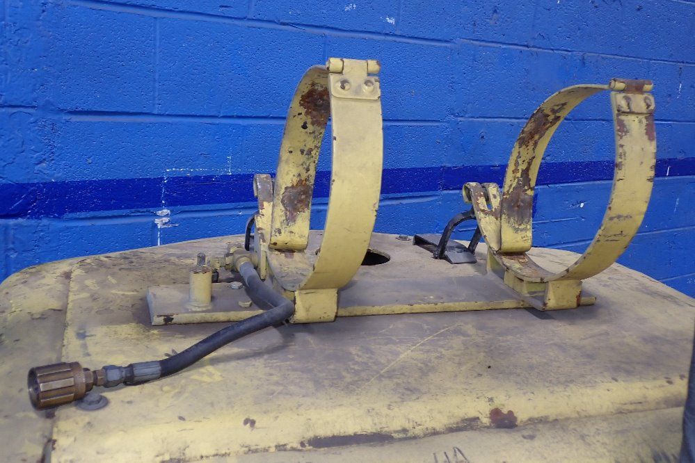 Towmotor 7000 Lbs Propane Forklift - 760plp7024